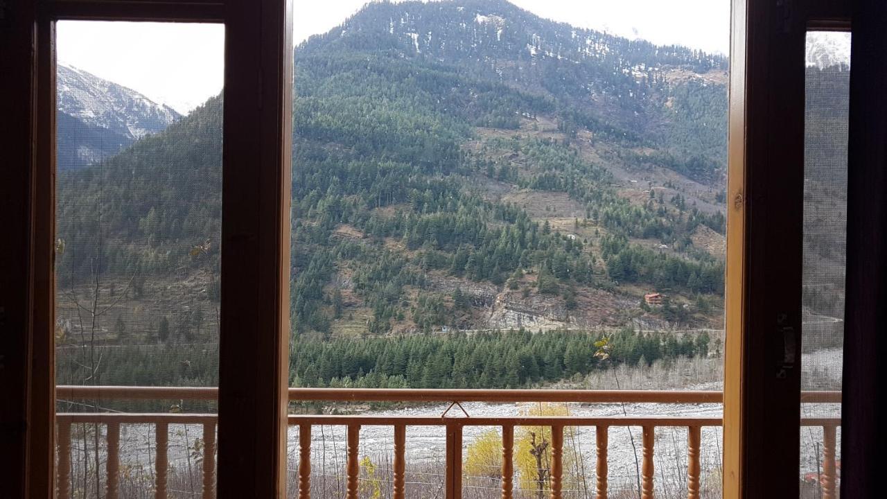 Sunface Homestay Манали Экстерьер фото