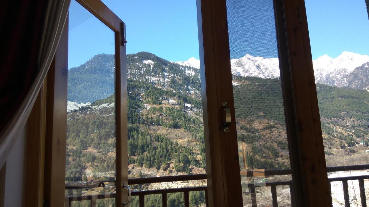 Sunface Homestay Манали Экстерьер фото